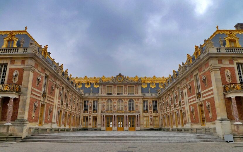 Le château de Versailles devient en partie un hotel