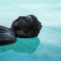 yoga sous l'eau a bali