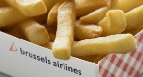 Des frites et des gaufres dans les avions belges!