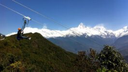 tyrolienne au nepal