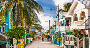 Belize: l’assurance maladie pour la COVID19 est désormais obligatoire pour tous les voyageurs