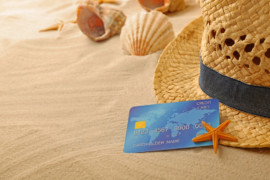 Quels sont les avantages des cartes de crédit pour mieux voyager?
