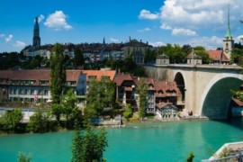 VOYAGEZ DE LA MAISON : à la découverte de la ville de Bern en Suisse!