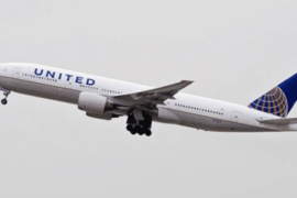 [INSOLITE] Des passagers demandent 5 millions de dollars suite à l’explosion d’un réacteur de United Airlines