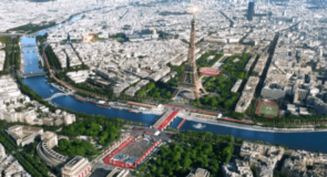 La flamme olympique est remise à la France en vue de Paris 2024