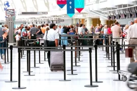 Le gouvernement publie une mise à jour concernant les aéroports alors qu’on entre dans la saison de voyage la plus chargée