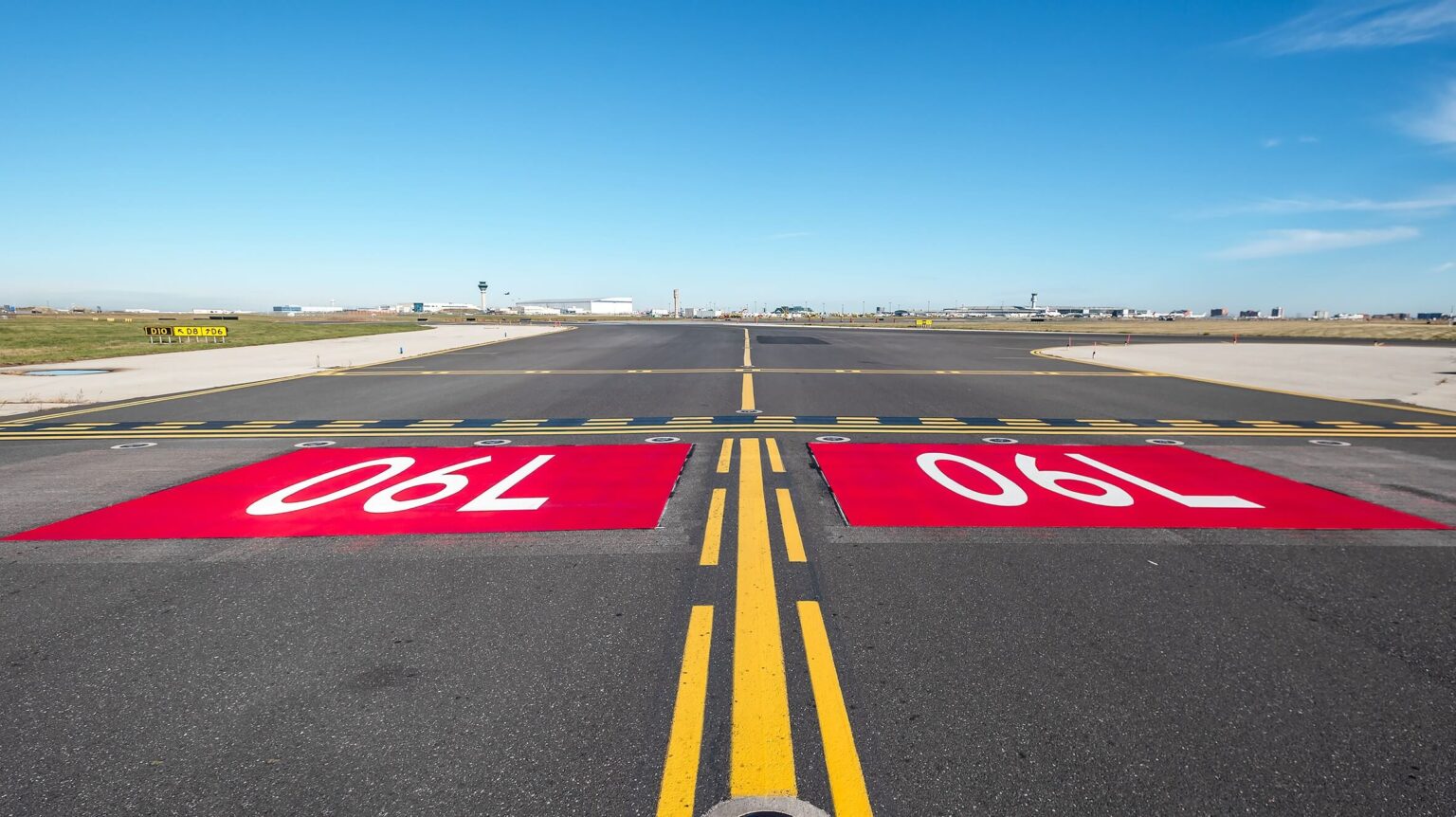 L'aéroport Pearson de Toronto célèbre la réouverture de la deuxième