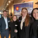 De gauche à droite : Kale Mortensen, directeur exécutif de Visit Alamosa; Carolyne Campbell, de Visit Denver; Sara Stookey Sanchez, responsable des relations publiques de Snowmass Tourism; etJulie Dufault, responsable de la promotion internationale à l’Office de tourisme du Colorado.