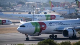 Un Airbus A330 de TAP Air Portugal atterrit à Lisbonne le 14 octobre 2026. Photo AP : Armando Franca.