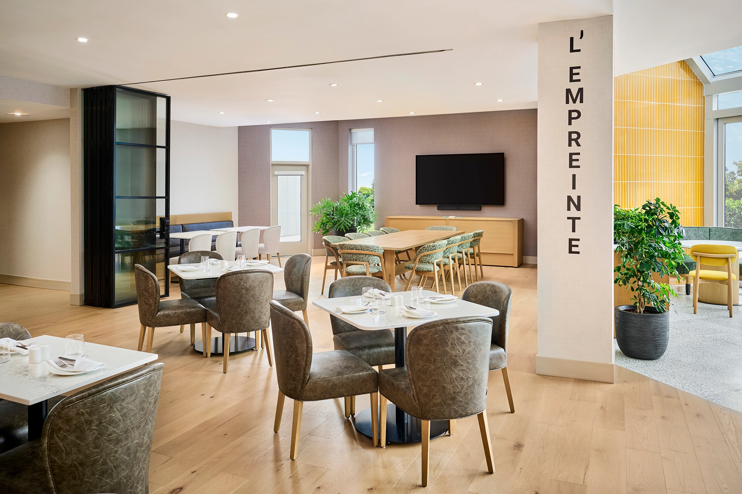 Marriott Approved Hotel Photographer and Photo Stylist specializing in Luxury Hotel and Resort photography of architectural interiors, exteriors, food & beverage by Carole & Roy Timm Photography