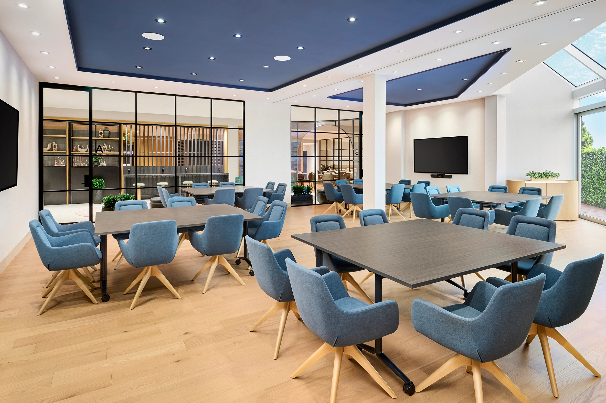 Marriott Approved Hotel Photographer and Photo Stylist specializing in Luxury Hotel and Resort photography of architectural interiors, exteriors, food & beverage by Carole & Roy Timm Photography